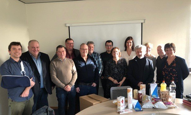 Rotary Ninove-Dendervallei verdeelt opnieuw voedselpakketten