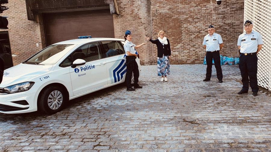 Wijkinspecteurs krijgen nieuwe dienstwagen