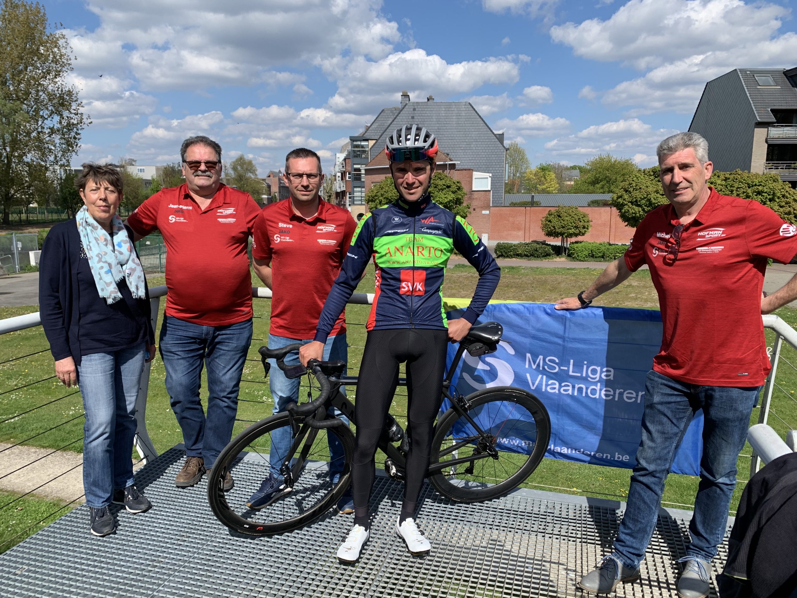 Drie dagen op de fiets voor de MS Liga