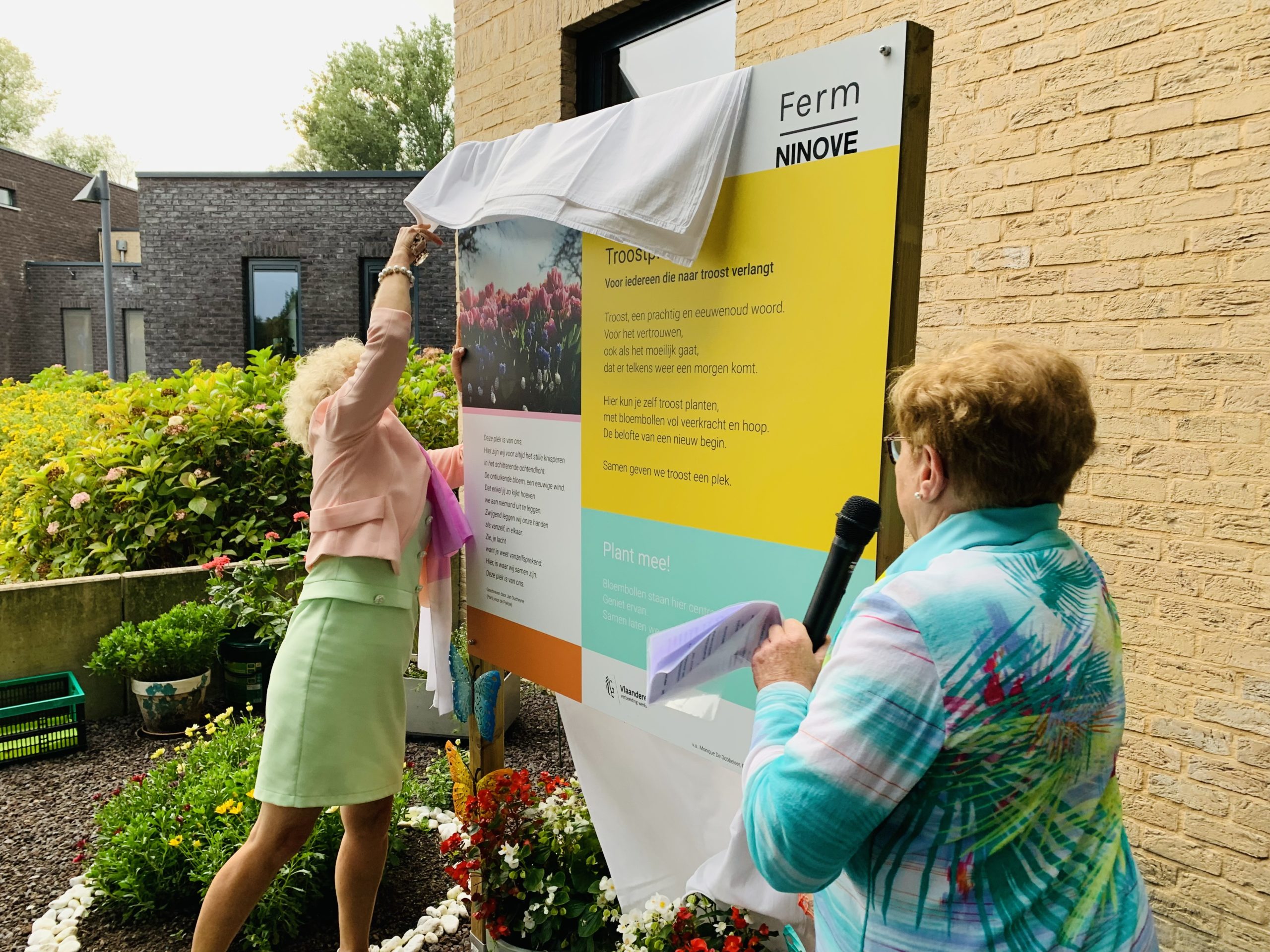 Verdriet en troost hebben een plek in de stad