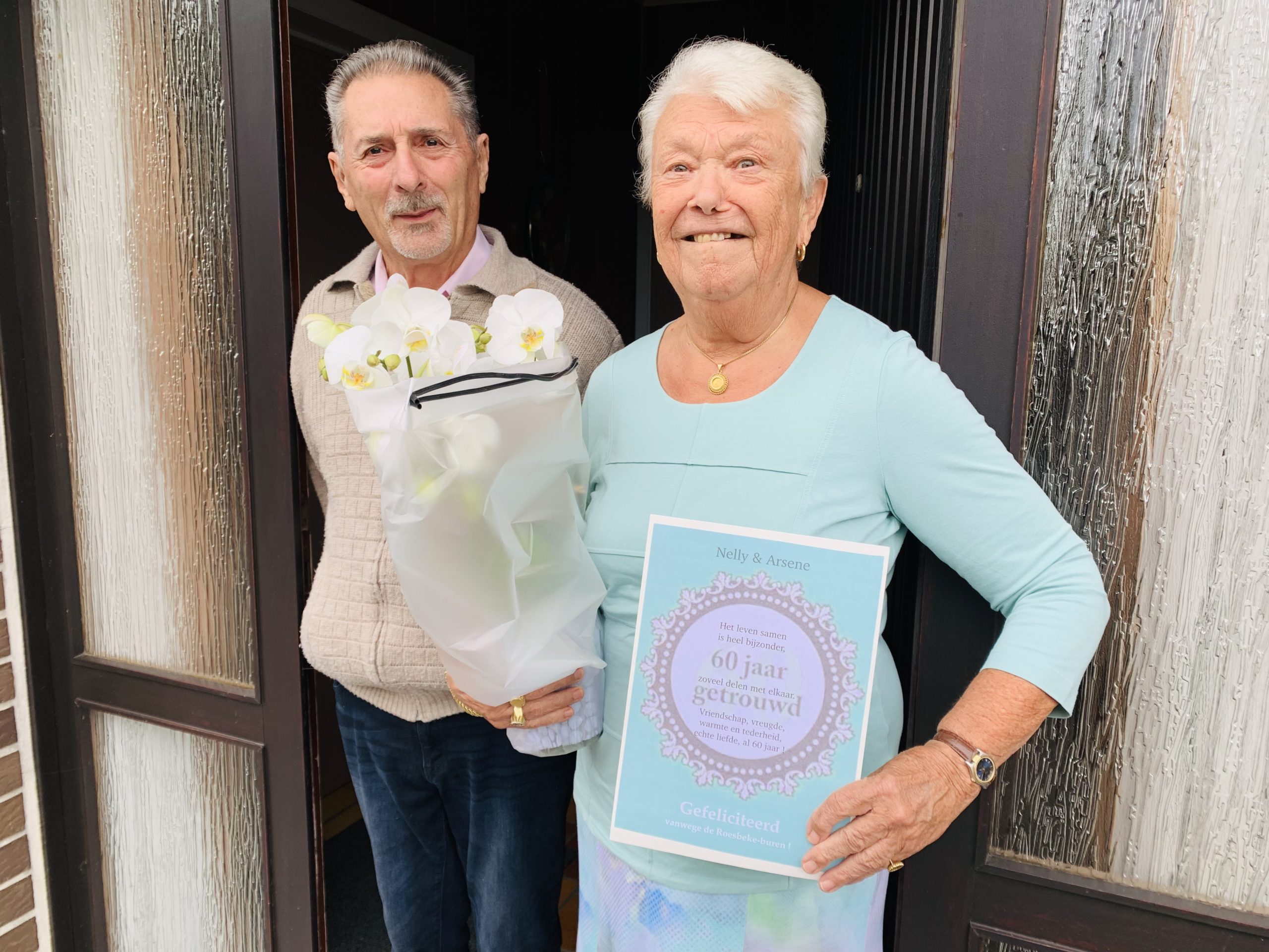 Buren vieren diamanten Arsene en Nelly