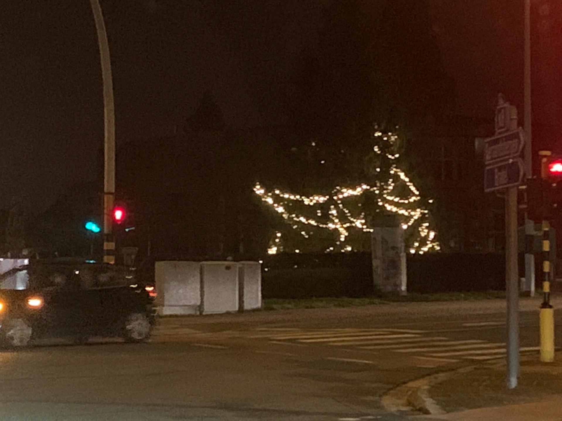 Ontgoocheling alom over de povere kerstverlichting