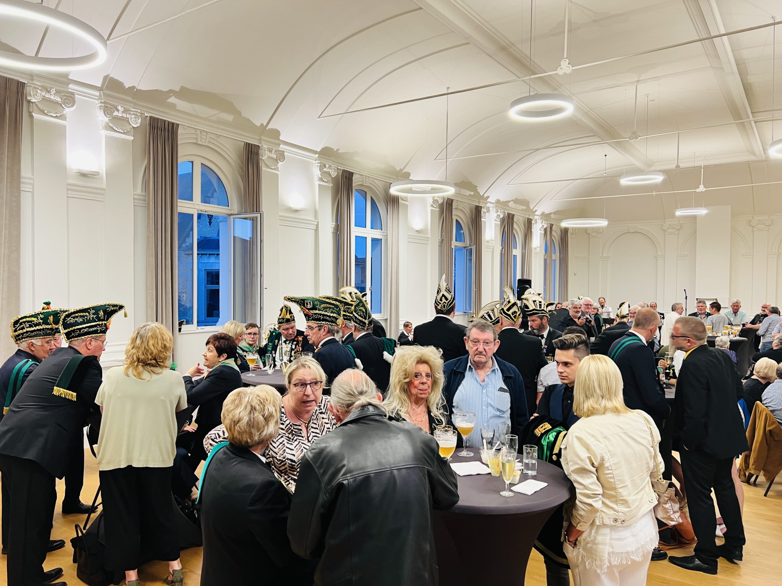 Stedelijke Feestcommissie vierde albasten jubileum