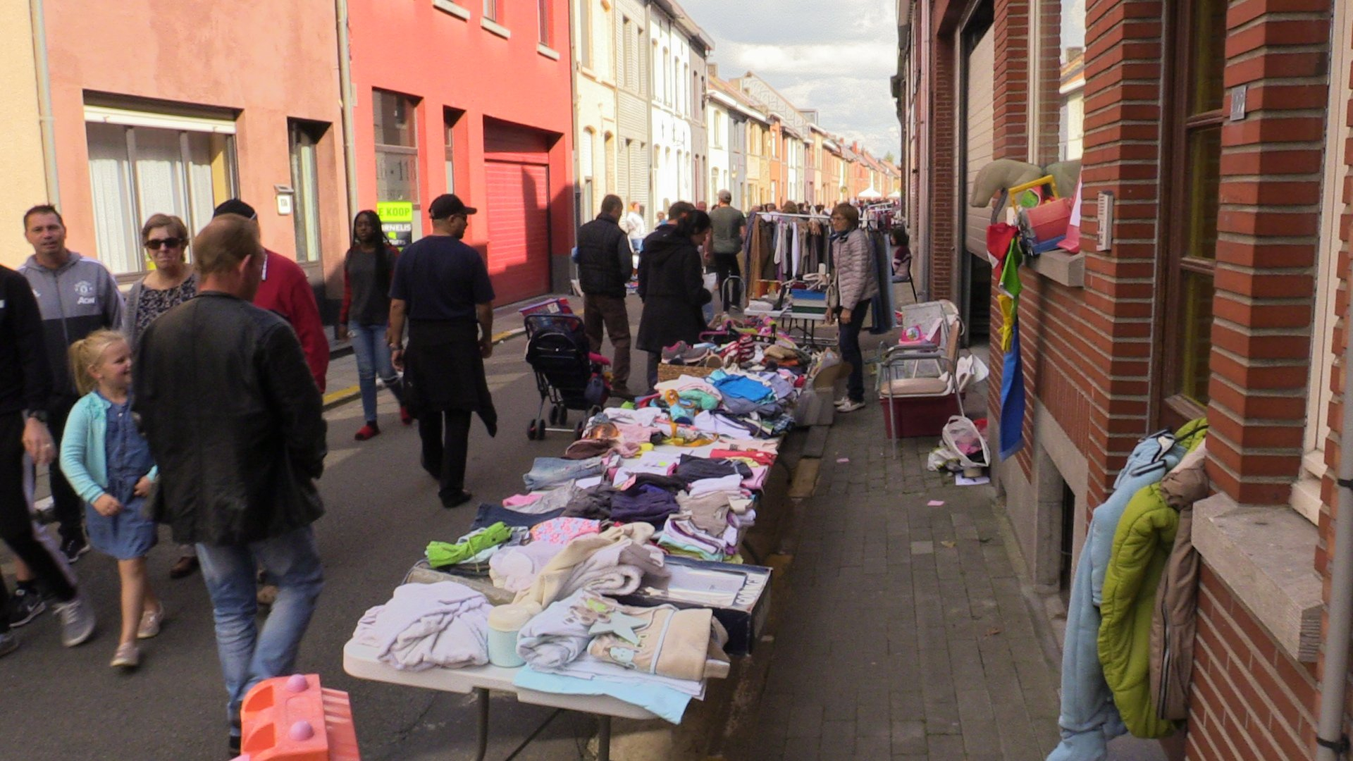 Garageverkoop en rommelmarkt