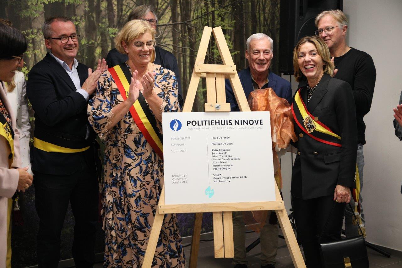 Burgemeester De Jonge: “Trots op dit nieuwe politiehuis”
