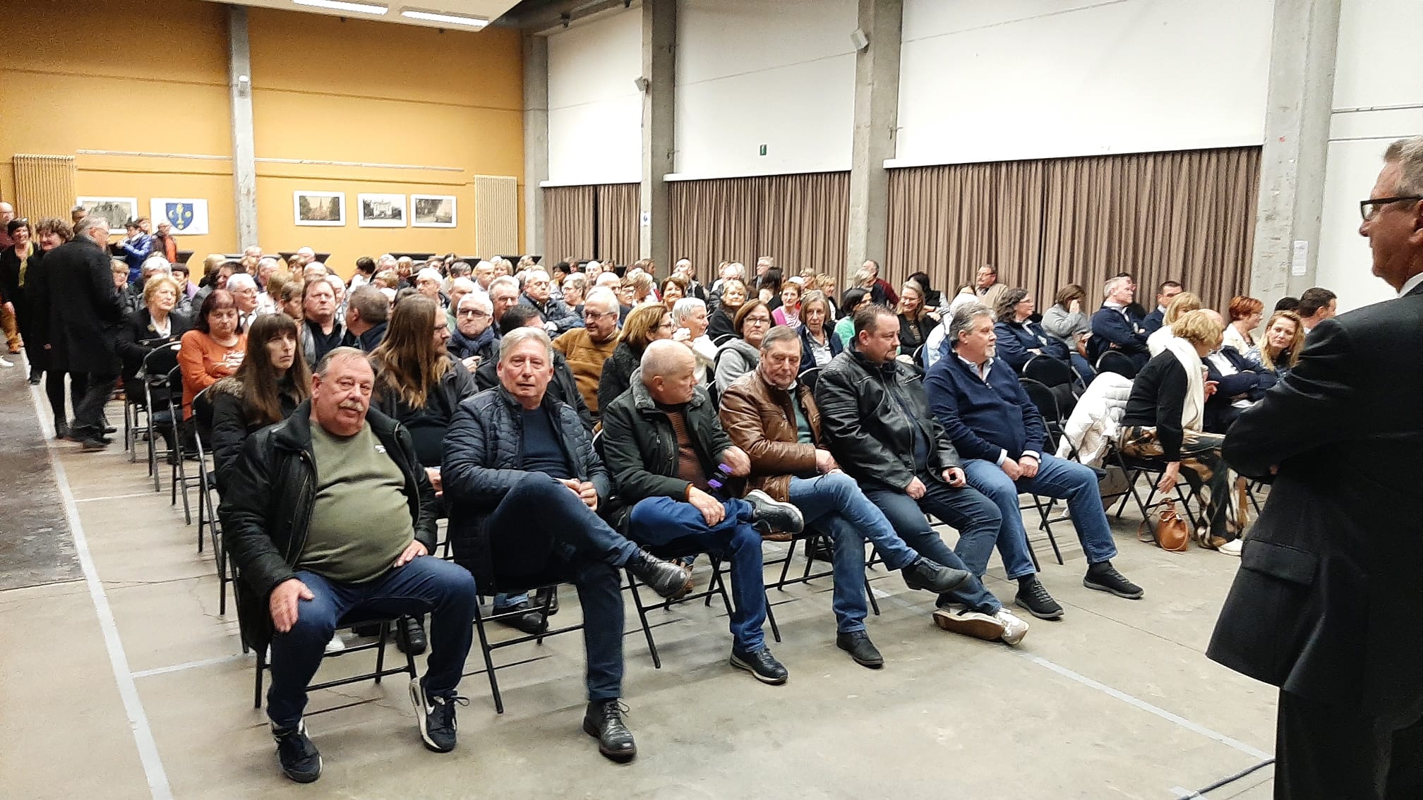 Stad reikt eretekens uit