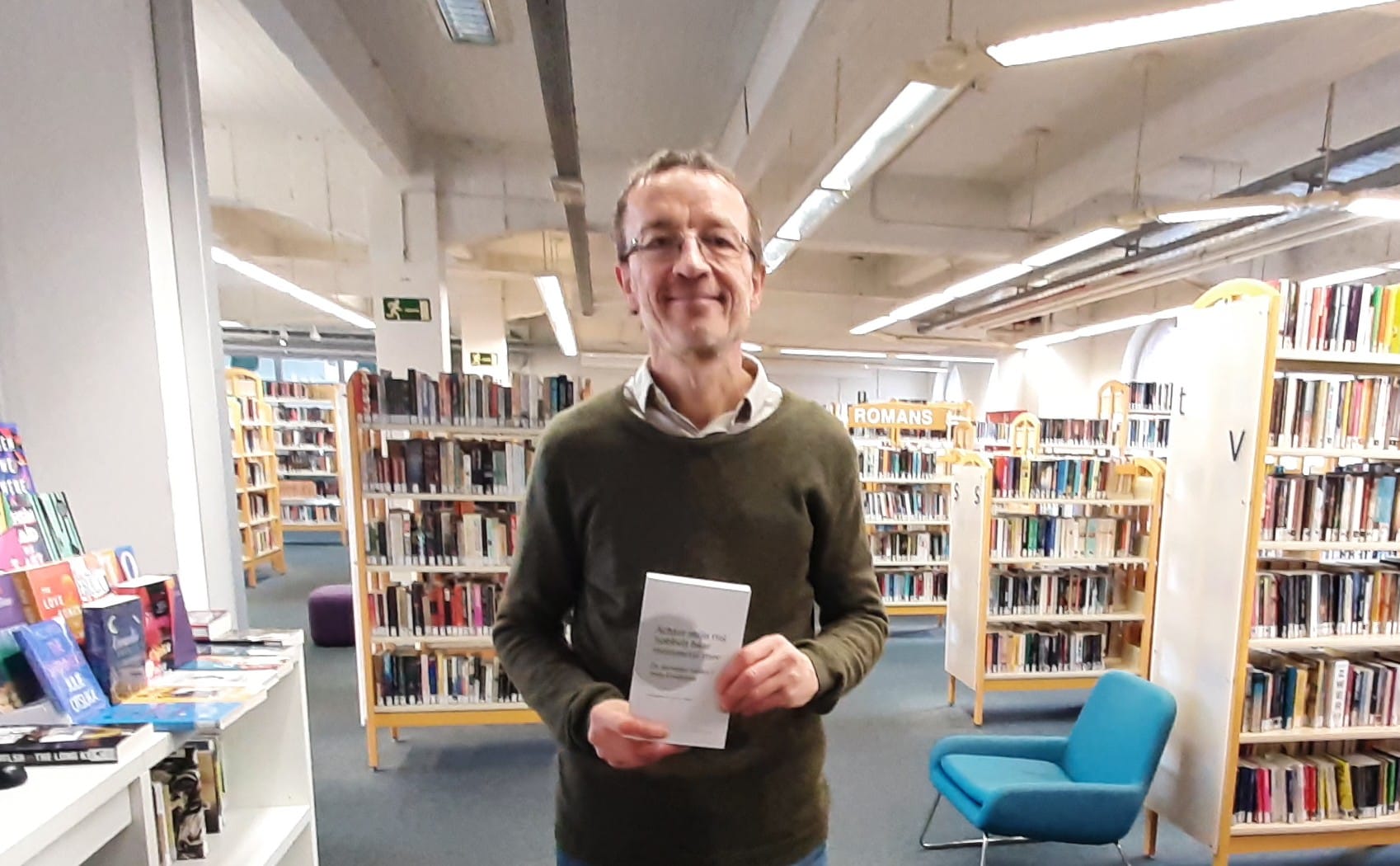 “Achter mijn rug hobbelt haar stemmetje mee”