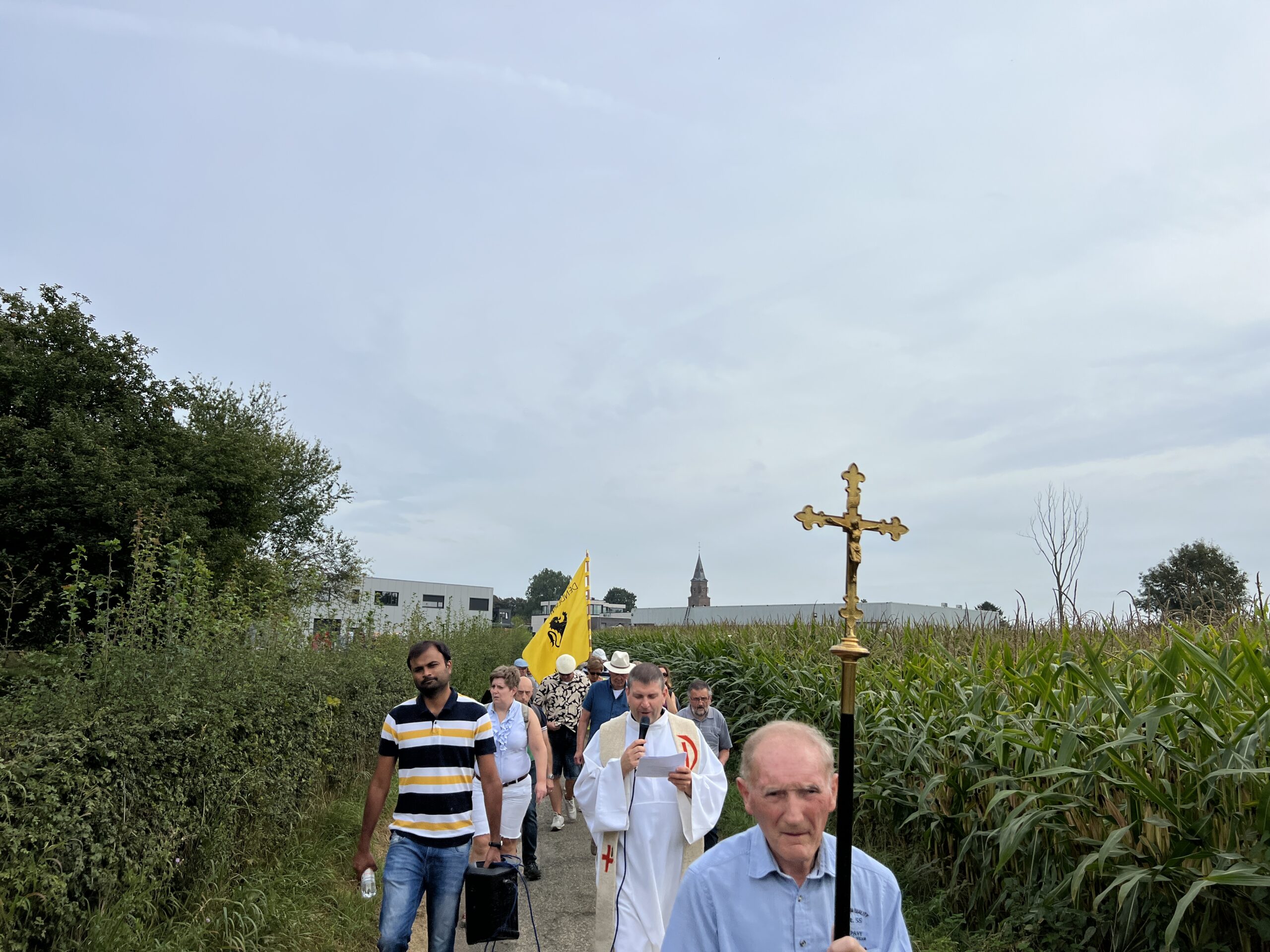 210de Wegom langs veldkapelletjes