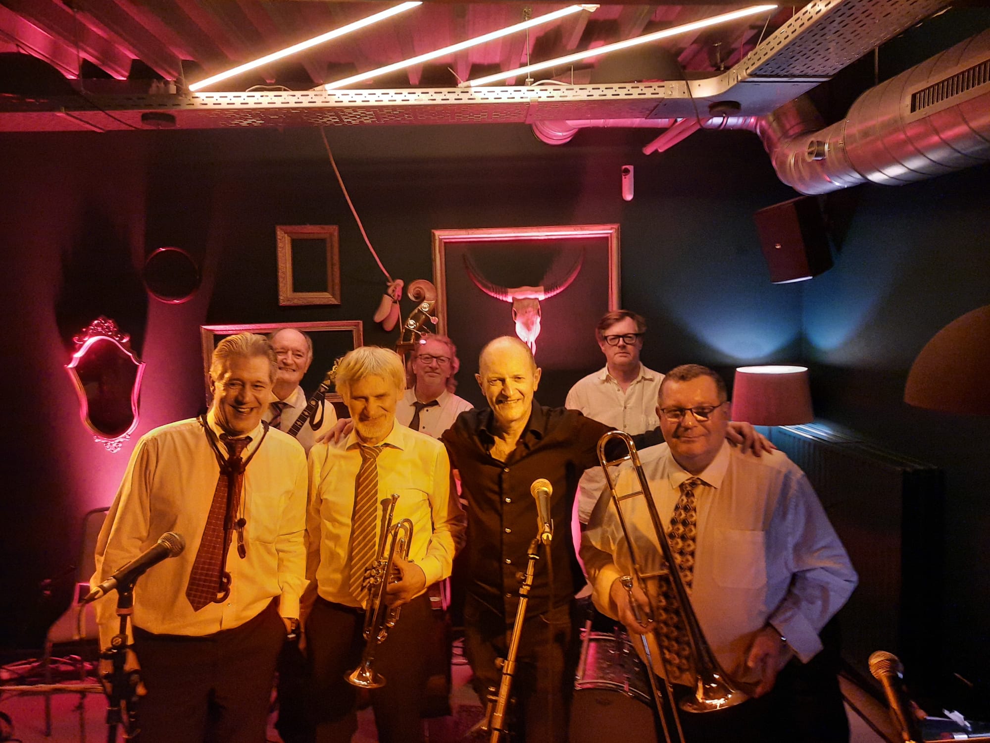 Jazz Nienof All Stars Band gaf beste van zichzelf bij Vinnie’s