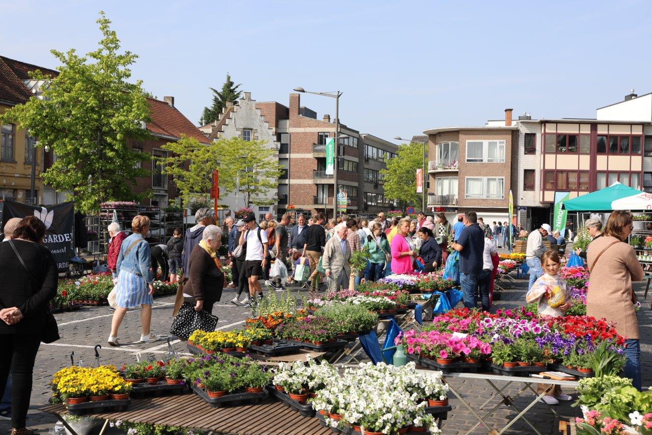 Bloemen-, tuin- en biomarkt