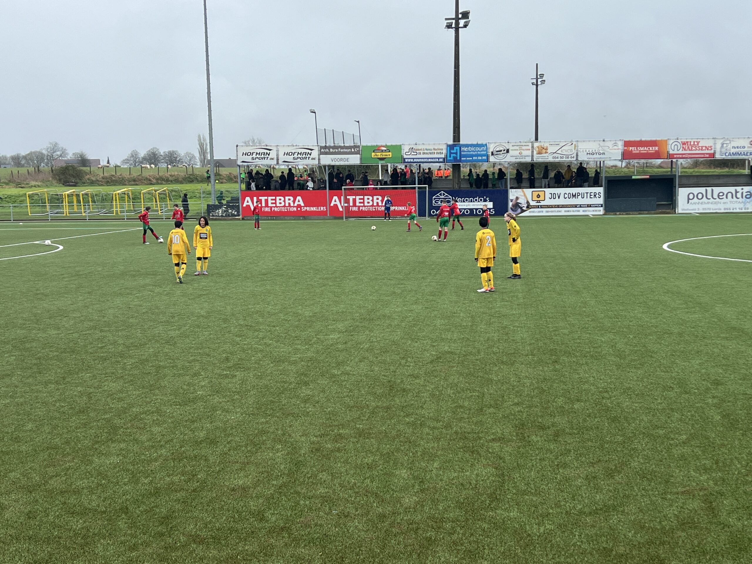 Veel jeugdig enthousiasme op paastornooi KFC Voorde-Appelterre