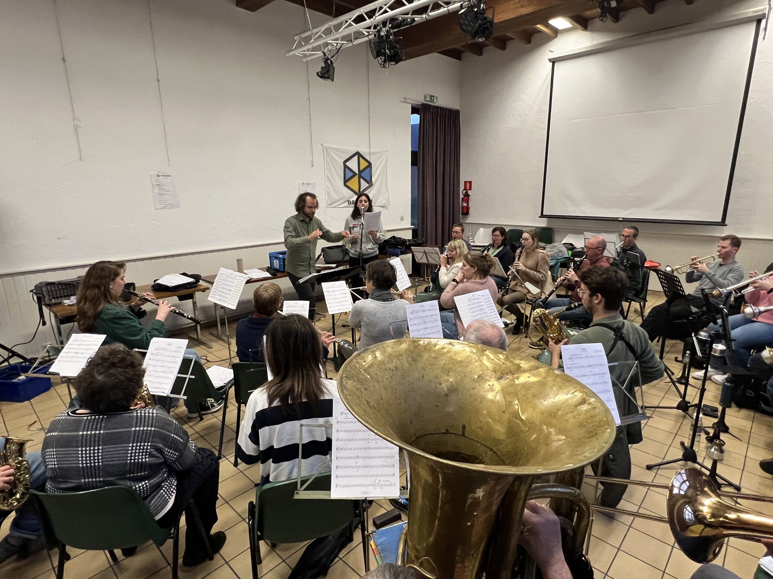 Dirigent Bart Van Beneden neemt met lenteconcert afscheid van Sinte-Cecilia