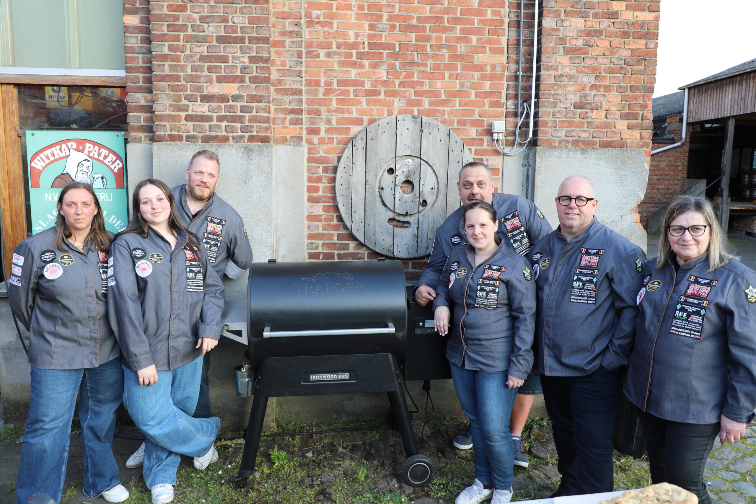 ‘Wettels On Fire’ vieren jubileum met uniek BBQ-kampioenschap