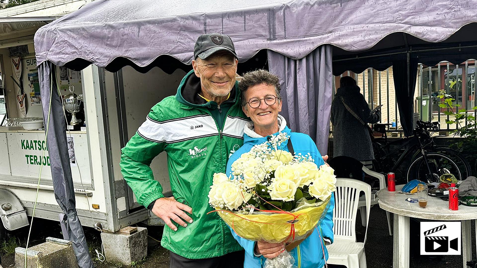 Eendracht Ninove-Terjoden eert Marc Van Snick tijdens veteranen kaatstornooi