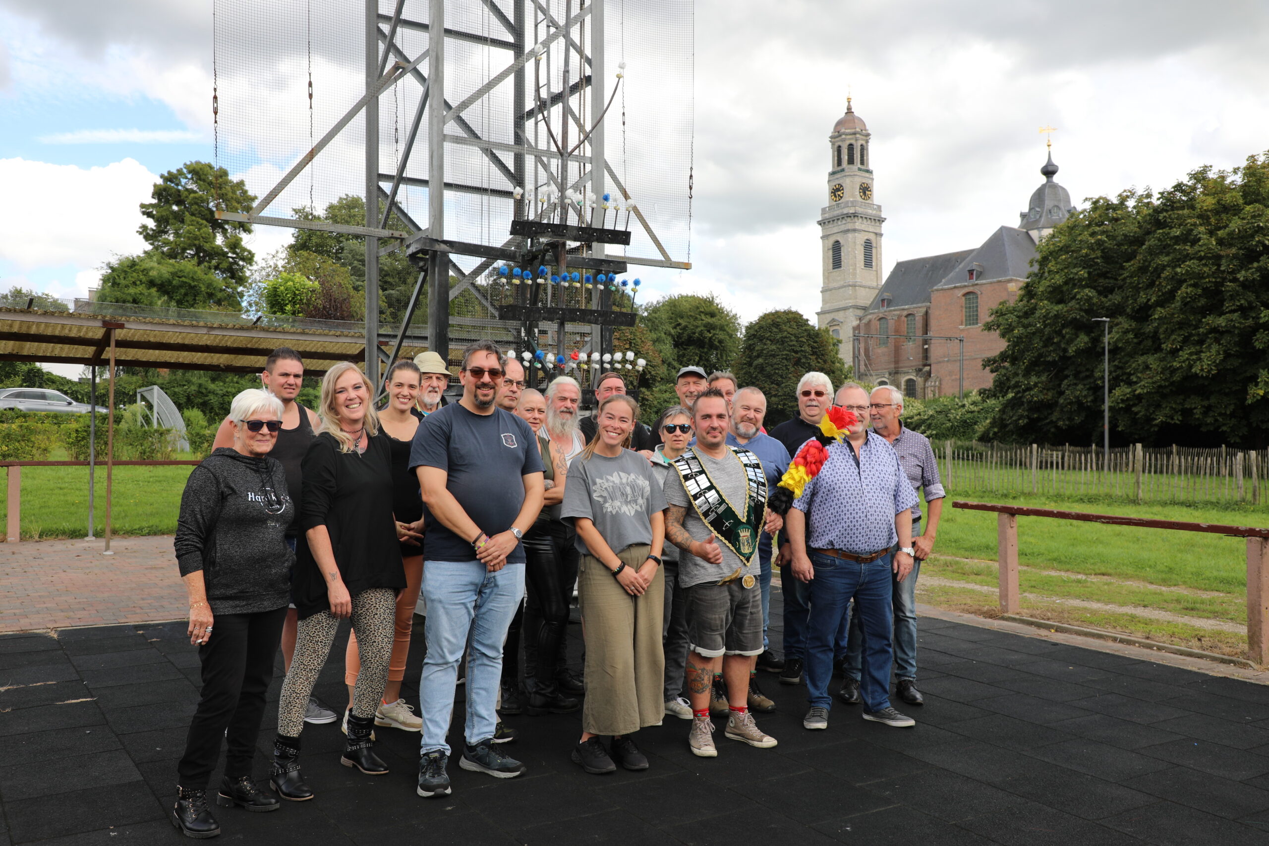 Ereschieting handboogschutters voor koning Dimitri