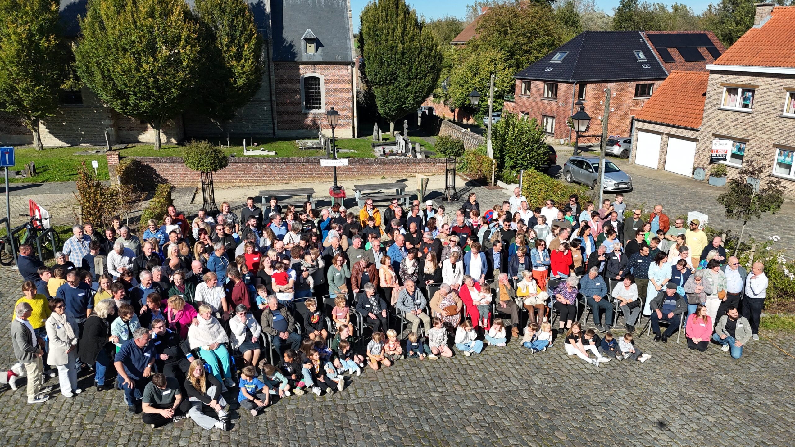 Inwoners Lieferinge nog eens samen op de foto