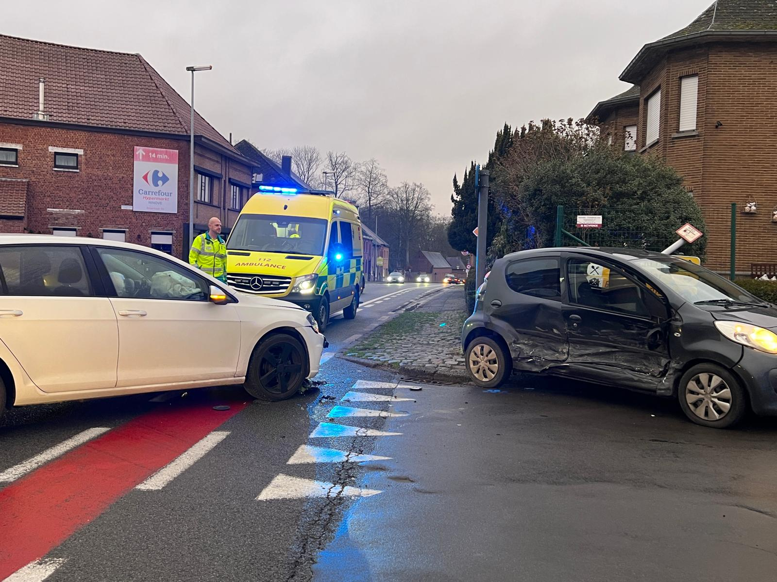 Gewonde bij botsing op Halsesteenweg