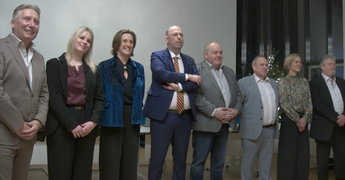 “Ik zweer de verplichtingen van mijn mandaat trouw na te komen”