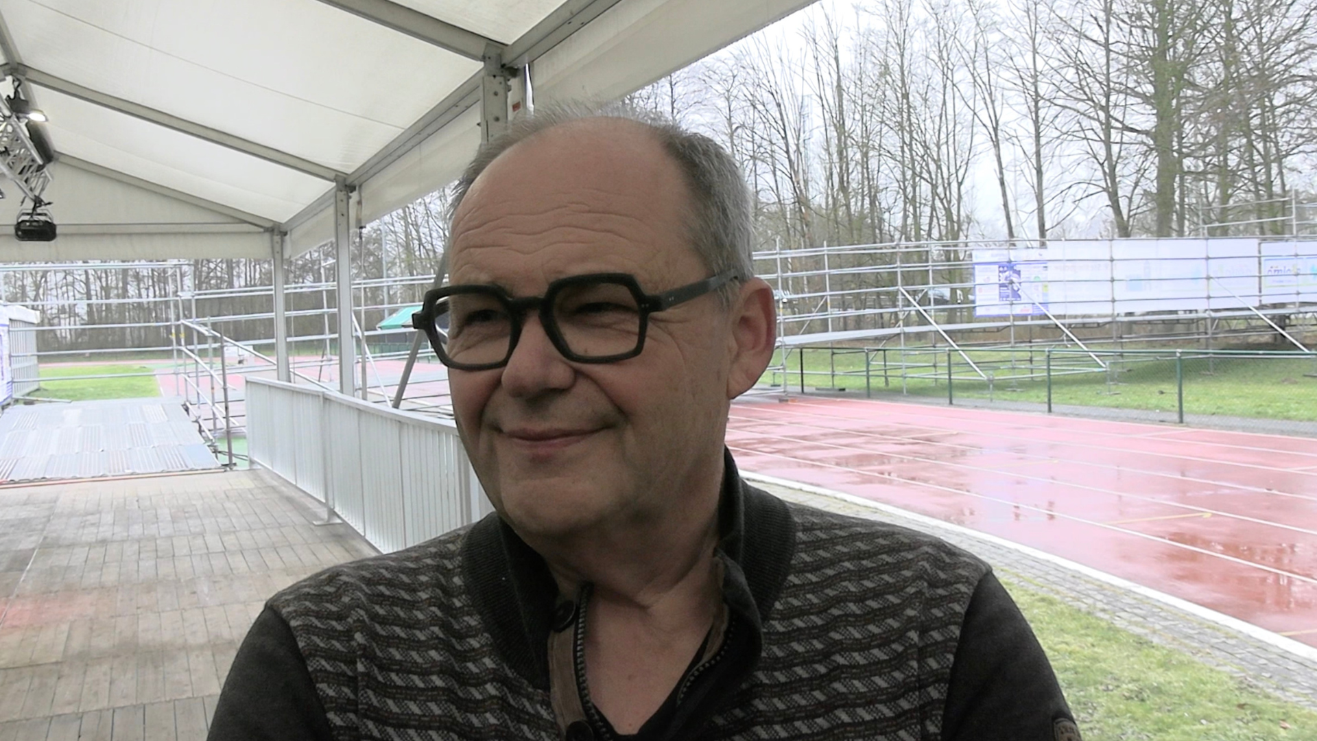 Laatste rechte lijn naar aankomst Omloop Nieuwsblad