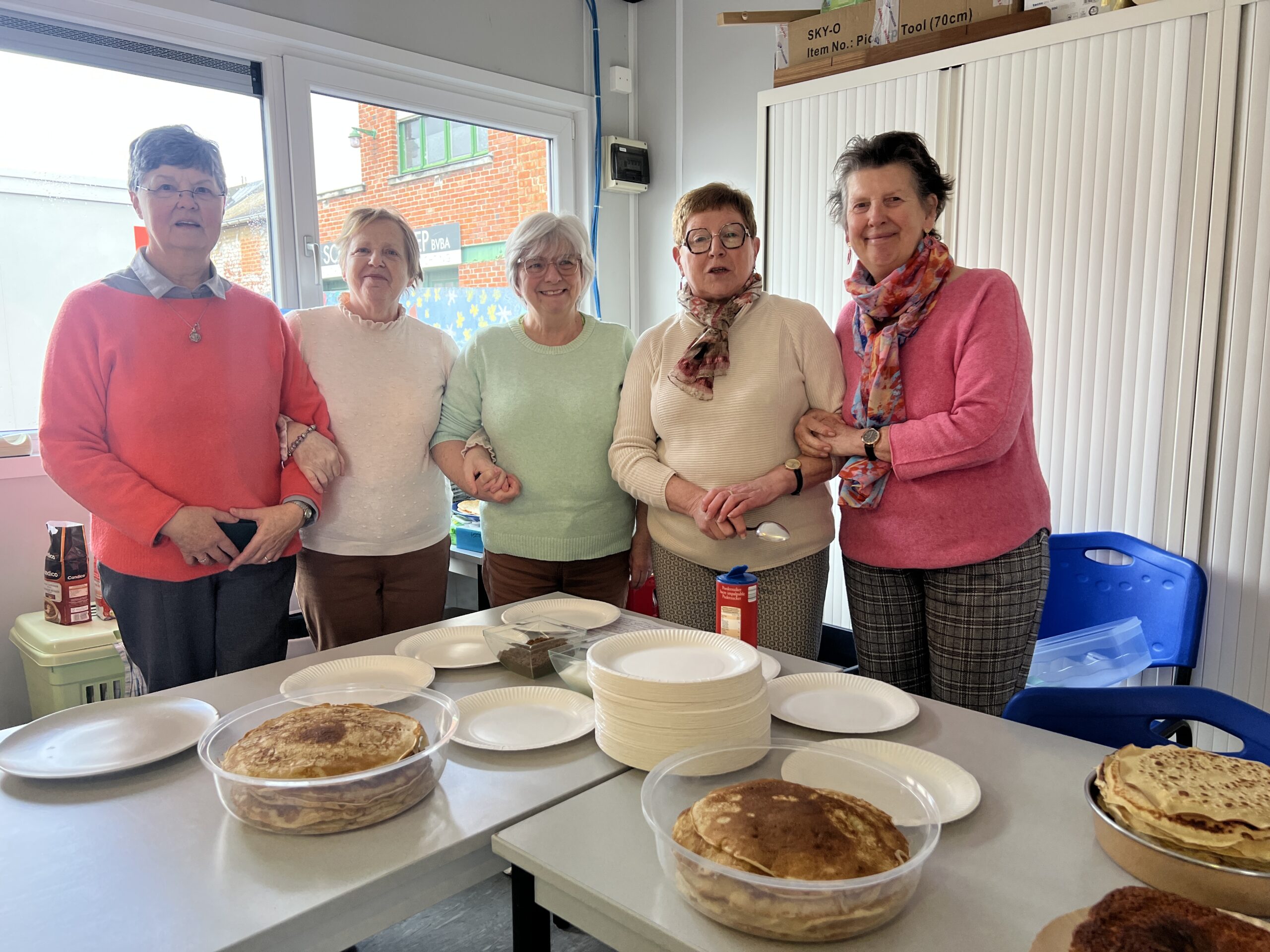 Babbelen met een pannenkoek en een appel