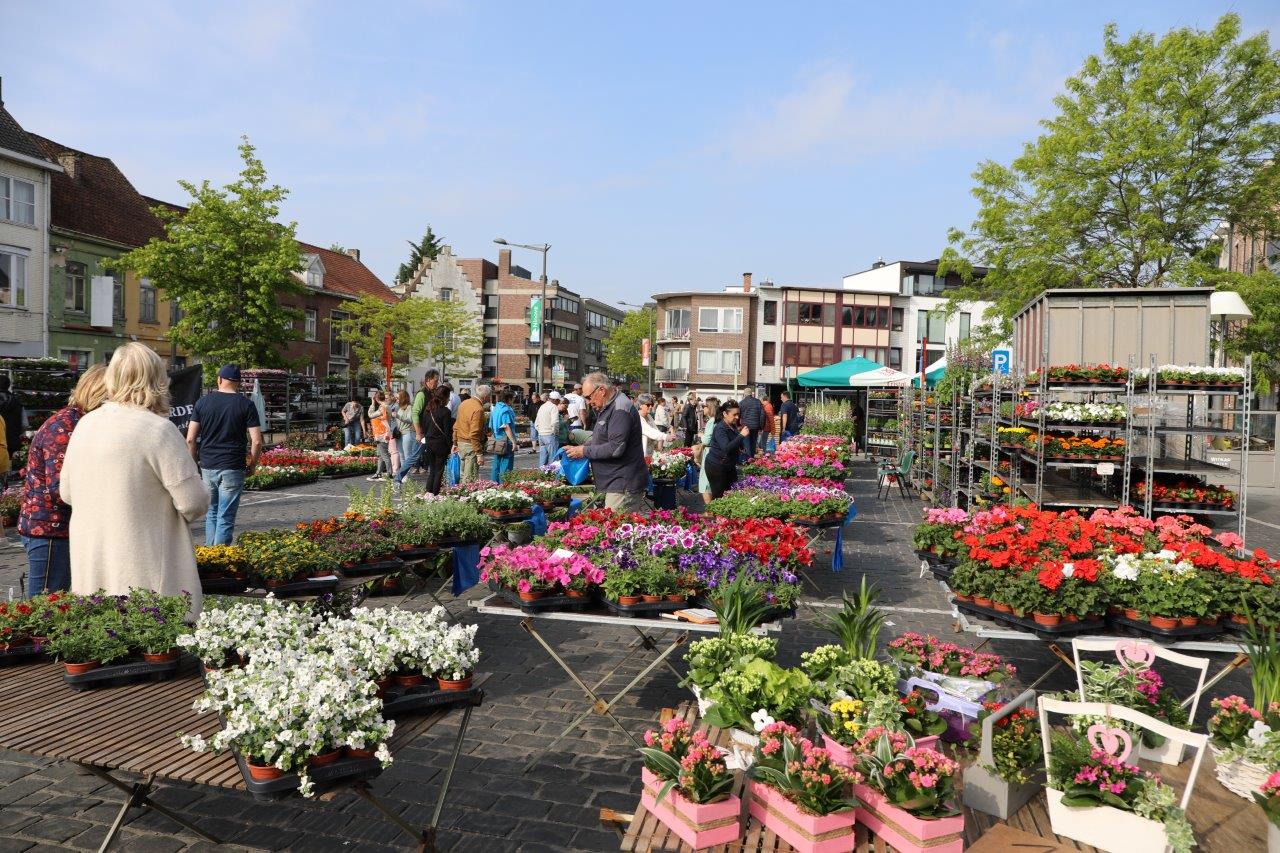 Bloemen-, tuin- en biomarkt