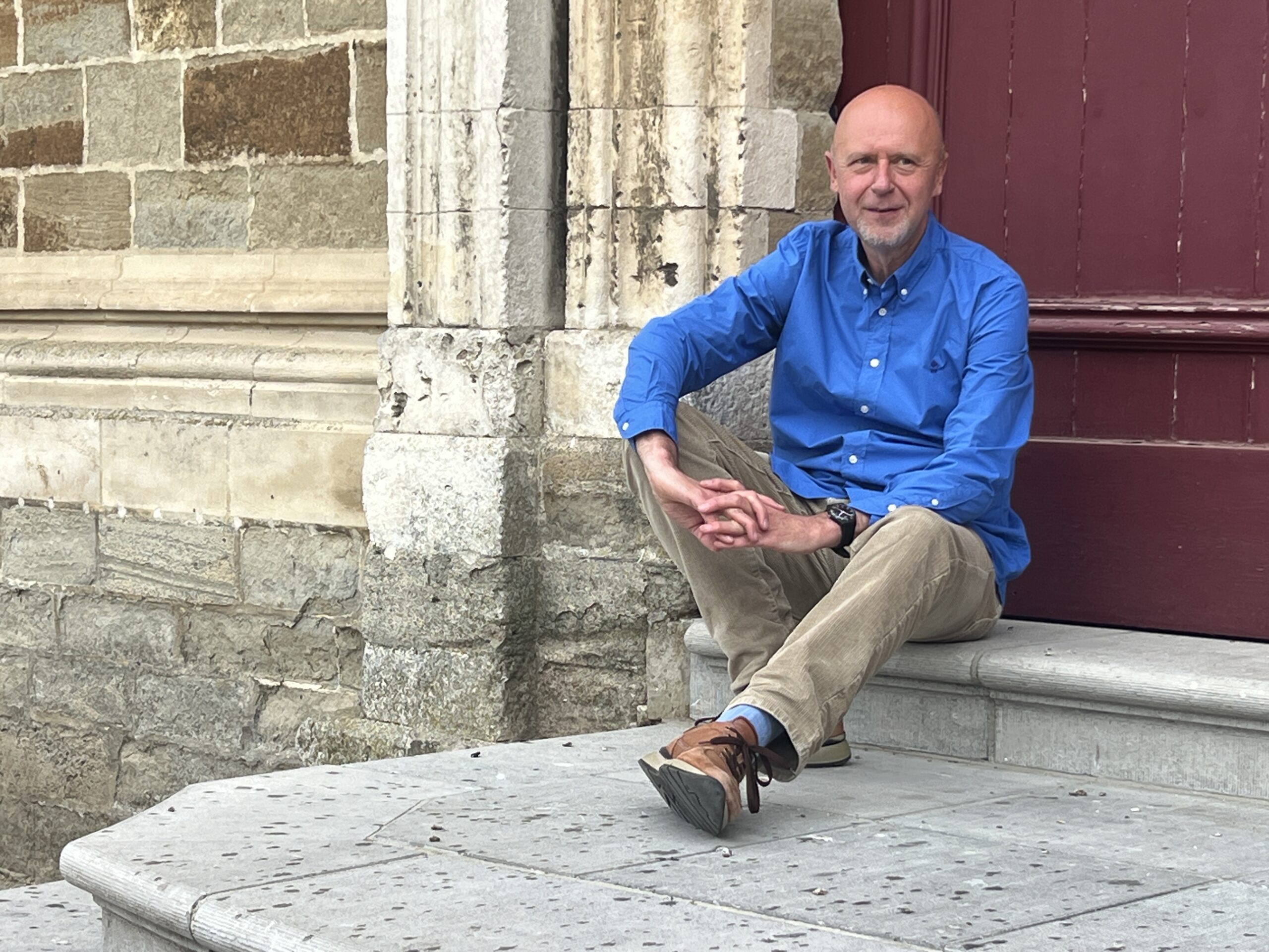 Het verhaal van elf dorpen en een oude, stoute, wijze stad