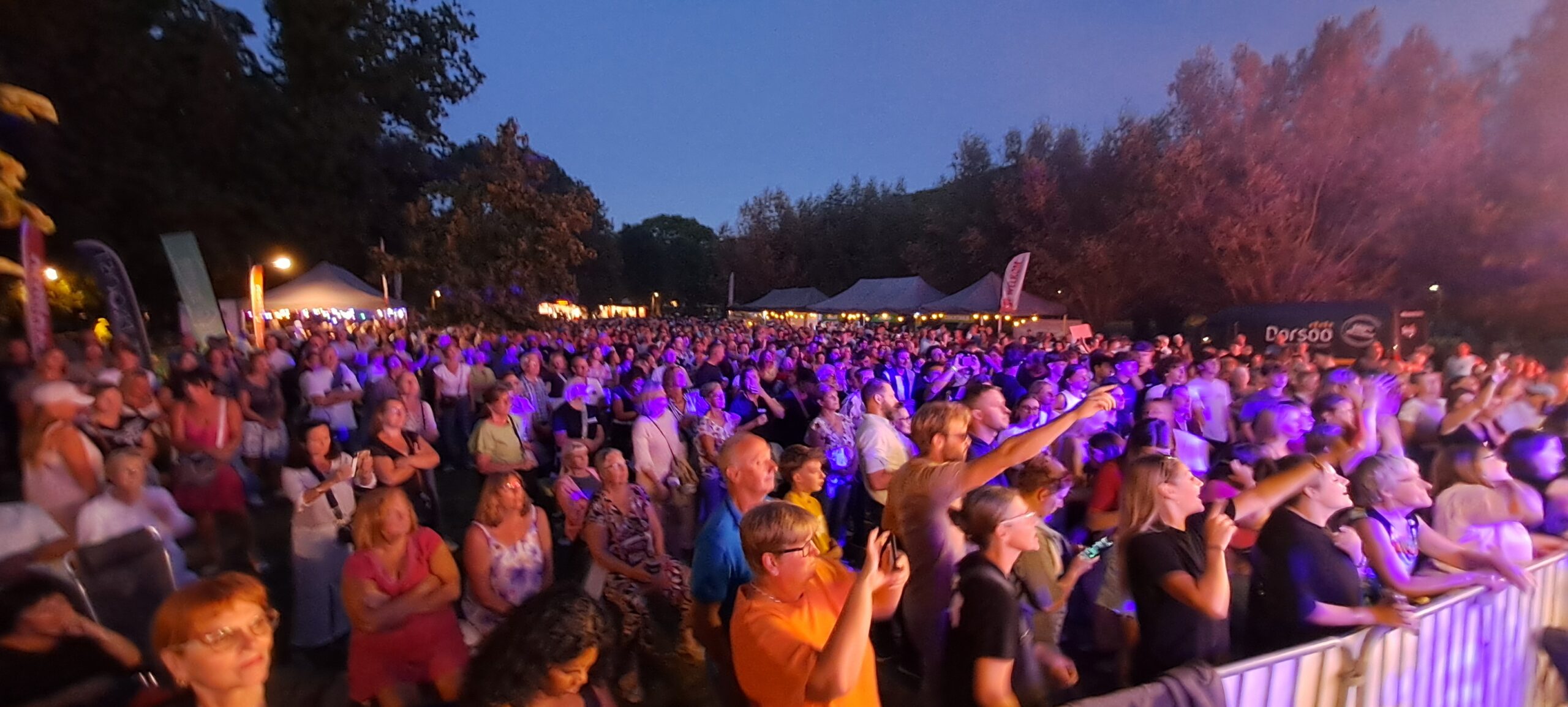 Zwoele zomeravond bij derde parkconcert