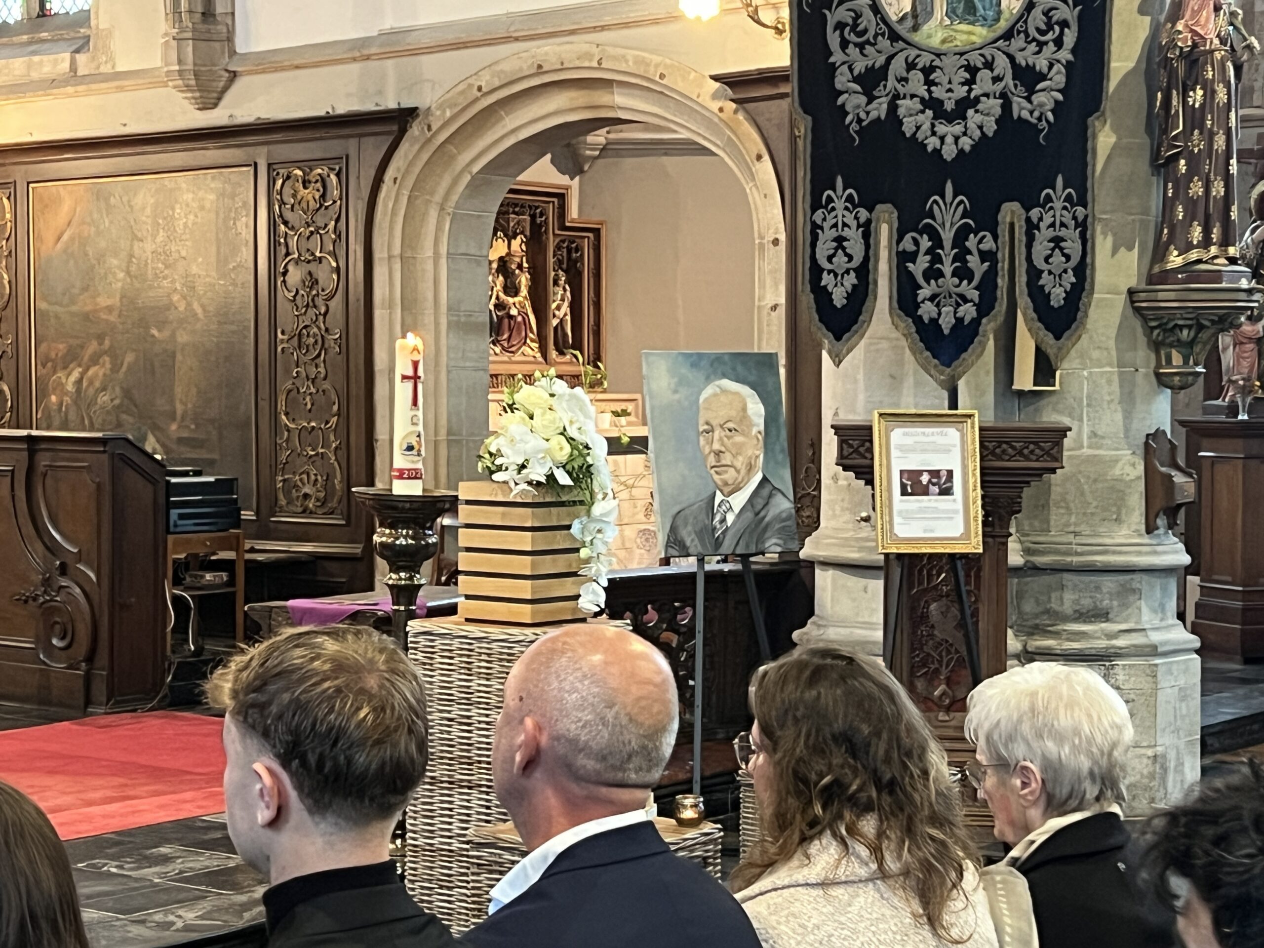 Ingetogen afscheid van Michel Casteur