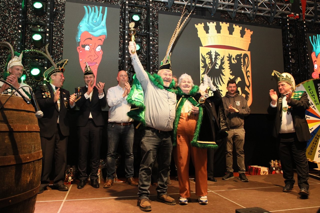 Bruno Reygaerts en Christiane Vierendeels gekroond tot prins en prinses